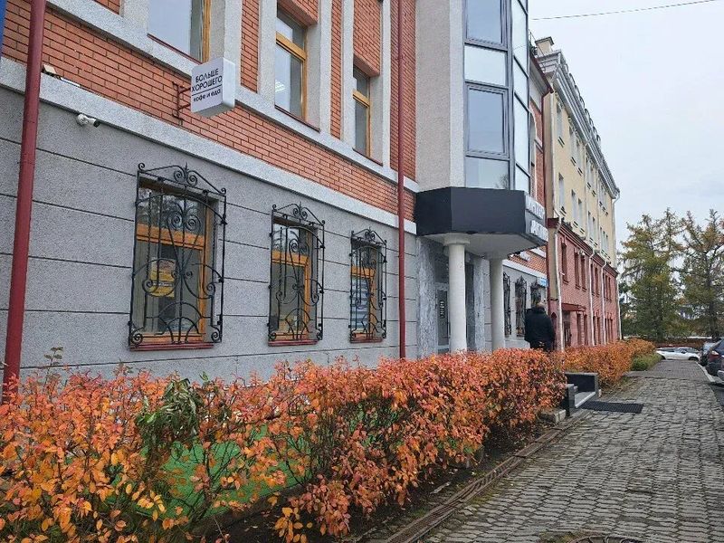 Вход в кофейню с улицы